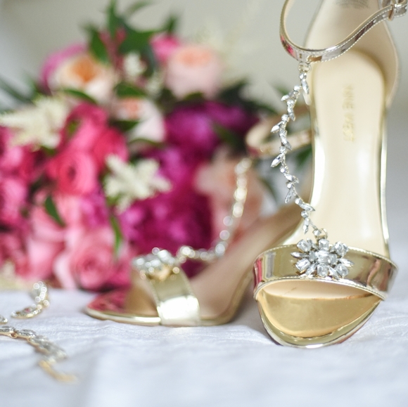 Meet your Posher, Lisa - Picture 1 of 1